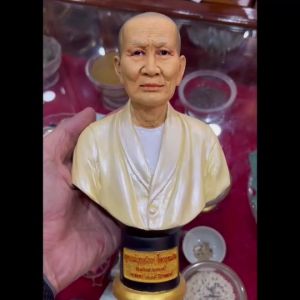 ส่งฟรี รูปปั้น รูปหล่อ คุณแม่บูรณี บุญเรือน แดงปั้น ขนาดมือ เดียวถือ มวลสาร ฯลฯ รวม คุณอาทิเช่น วัดสัมพันธวงศารามวรวิหาร คือ วัดเกาะ