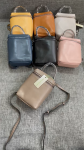 Tas wanita L crossbody 3004