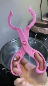 Baby Safe BD060 Bottle Tong Clamp Clipper Penjepit Botol Susu Bayi Dll