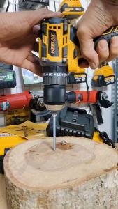 KEELAT-KCD012 New 80Nm Mesin Bor Mencegah Keseleo Bor Listrik 13mm Heavy-Duty Drill Cordless Drill Bor