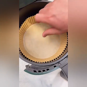 [COD] PkYeG 50แผ่น/แพ็ค กระดาษรองหม้อทอด กระดาษรองหม้อทอดไร้น้ํามัน กระดาษรองทอด กระดาษรองทอด air fier กระดาษไขรองอบ กระดาษรองหม้อ