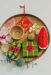 Mành tre trang trí Tết mẹt tre vòng hoa đào đông trang trí Tết