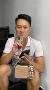 [ Nhắn tin chọn màu ] Loa bluetooth mini karaoke kèm micYS-103 104 Không dây kèm mic hátmicro Không dây hỗ trợ hiệu ứng âm thanh công suất loa lớn Bass cực chuẩn công suất 5W - loa bluetooth hát karaoke loa mini bluetooth