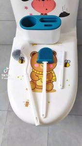 Bộ ba món chổibàn chải cọ bồn cầu nhà vệ sinh có hộp đựng thoát nước dán tường tiết kiệm không gian tiện lợi.