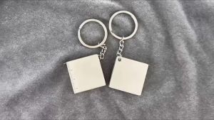 Gantungan Kunci Meteran Mini Ruler Stainless Steel 150 Cm Otomatis