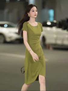Elegant Green Dress Womens High-End Sensation Korean Style round Neck Short Sleeve A-Line Skirt Spring Summer Fashion