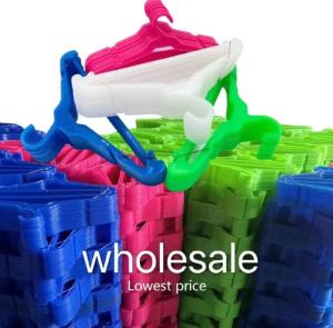 UNIDAS12PCS/dazon long16 inches large color/black flat hanger (PLASTIC SUPPLIER)