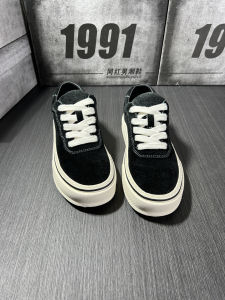 Mens Retro Sport Shoes 2025 Autumn Season Low Top Casual Board Shoes Thick Bottom Versatile Student Fashion Trend Footwear