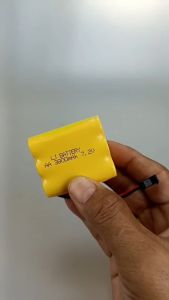 2 โวลต์ ถ่านรถบังคับ ชาร์จ 6ก้อน แพ๊คแบบ 3 ก้อนเรียง 2 ชั้น ปลั๊กแบบ SM (สีดำ) ความจุ 3800 mAh