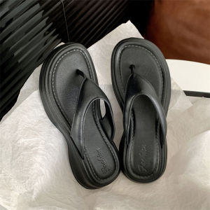 รองเท้าแตะส้นหนาลายแอมเบอร์สำหรับผู้หญิง สีดำ กันลื่น ใส่กลางแจ้งในช่วงฤดูร้อน รองเท้าแตะชายหาดแบบลำลอง รองเท้าแตะแบบสวมสบาย