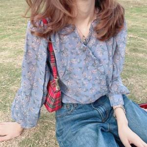 2024 New Womens Long Sleeve Floral Print Chiffon Base Shirt Bubble Sleeve Gentle Wind Korean Style Fashionable Straight Cut