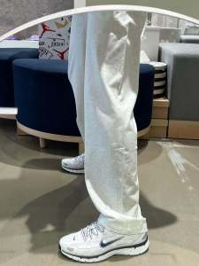 กางเกงวอร์มสปอร์ตทรงหลวมสไตล์อเมริกันสำหรับผู้ชาย กางเกงขายาวทรงตรงลำลอง สีเทาดอกไม้ กางเกงขายาวทรงหลวมสบายๆ