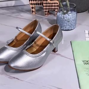 ＜1122＞  รองเท้าเต้นรำบอลรูมกลางแจ้งแบบละตินสมัยใหม่พื้นนิ่มรองเท้าเต้นรำสี่เหลี่ยมด้านล่างเอ็นเนื้อสำหรับผู้หญิงรองเท้าเต้นรำแบบวอลทซ์มาตรฐานแห่งชาติสำหรับผู้ใหญ่