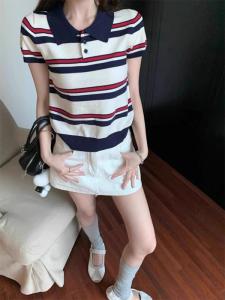 เสื้อสเวตเตอร์คอปกสั้นลายทางสีบล็อกแขนสั้นสไตล์เกาหลีฤดูร้อนใหม่สำหรับผู้หญิง เสื้อสวมใส่ลำลองแบบสวมศีรษะ