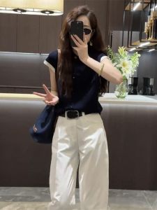 เสื้อยืดคอโปโลถักแฟชั่นสำหรับผู้หญิง เสื้อผ้าทำงานลำลอง ชุดสองชิ้น ทรงตรง กระชับสัดส่วน กางเกงขายาว ฤดูร้อน 2024