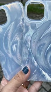 CLARITY Swirl Hologram Case Silver Textured - Hardcase/ Casing Compatible For INFINIX HOT 10 PLAY 11 PLAY 9 PLAY HOT 12 PLAY HOT 30 HOT 30i HOT 40 PRO NOTE 30 NOTE 40 NOTE 40 PRO PLUS SMART 5 SMART 7 SPARK GO 2023 SMART 8 HOT 40i SPARK 20 20C, VIVO V30E V25 V25E V27 V27 PRO V27E V29 V29E V30 Y16 Y02 Y02T Y03 Y18 Y100 4G Y12 Y15 Y17 Y15S Y01 Y17S Y12S Y20 Y20S Y21 Y21A Y33S Y33T Y21T Y22 Y35 Y30 Y30I Y50 Y36 Y27S, IPHONE 7 8 PLUS X XS XR 11 12 13 PRO 15 14 PROMAX 15 PROMAX