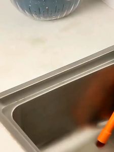 BOSSLU Sambungan Kran Air 2in1 Dengan Sikat Dapur Kuas TPR yang Halus Serbaguna