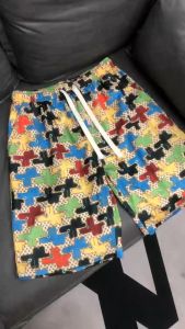 CHJ STORE กางเกงขาสั้นแฟชั่น สามารถสวมใส่ได้ทั้งชายหญิง ลวดลายสมัยใหม่ ใส่สบาย QC-DK8018