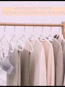 Gantungan Baju Tahan Lama/Hanger baju Gantungan Beludru Gantungan Dewasa kualitas tinggi