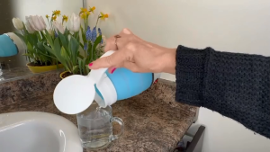 600ml Foldable Travel Kettle Lightweight Mini Electric Kettle Fast Boil Universal Voltage for Office Dorm & Daily Use