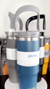 PANDA พร้อมส่ง 900ml แก้วเก็บความเย็น สแตนเลส304 แบบใหม่มีที่จับ แก้วสแตนเลส ขวดน้ําเก็บความเย็น