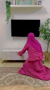 E-Morah DSG0052 TV Cabinet Northern Europe Luxury With Door and Drawers TV Console Living Room Cabinet Multi-functional Television Cabinet Furniture Rak TV