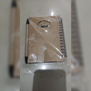 Memo 311 & Memo Sticky Notes: Desain Unik untuk Promosi