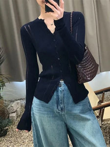 เสื้อยืดคอกลมแขนยาวถักทรงเข้ารูปสำหรับผู้หญิง ฤดูใบไม้ร่วง 2025 ใหม่ รุ่นเกาหลี แขนสั้น ทรงเข้ารูป เสื้อผ้าทำงาน