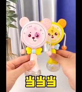 Lục lạc đánh trống TRỐNG MẶT GẤU xúc xắc tích hợp có loa và nhạc đèn dễ thương cho bé