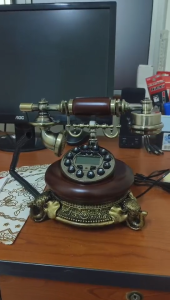 European retro telephone antique home fashion creative telephone 852