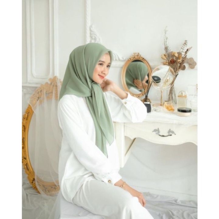 Hijab segiempat bella square warna sage/hijab bahan polycotton/hijab bella square polos/hijab segi empat bella neci/hijab anak sekolah