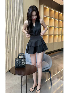 Fashionable High Waist Short Skirt Set Womens Sleeveless V-Neck Top Cotton Material Summer New Arrival Elegant Style