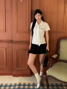 Korean short-sleeved loose shirt bow tie polka dot shirt top for women