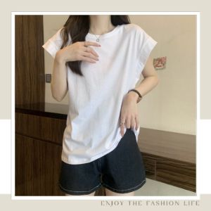 QXshop New Collection เสื้อเเฟชั่นผู้หญิง เเขนสั้นเอาอยู่ทุกสไตล์ เนื้อผ้าดีเบาสบายมากเลยน้าคุณน้า คอลเลคชั่นดีๆเบบนี้ต้องมีเเล้วน้า