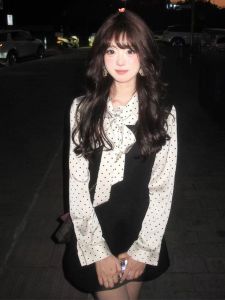 Miu Style Rich Gold Fancy Wear a Set of Early Autumn and Winter Dress Elegant Preppy Style Suit