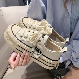 รองเท้าผ้าใบทรงขนมปังหนาสำหรับผู้หญิง ฤดูใบไม้ผลิและฤดูร้อน รองเท้าผ้าใบสีขาวแบบลำลอง รองเท้าผ้าใบแบบสวม สไตล์เกาหลี