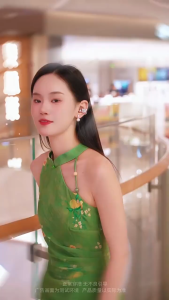 ต่างหูรูปผีเสื้อใหม่ปี 2025 หูฟังบลูทูธแบบหนีบหู หูฟังออกกำลังกายไร้สาย รูปลักษณ์สวยงาม แบตเตอรี่ใช้งานได้ยาวนาน