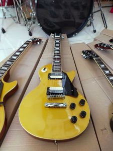 gitar listrik gibson les paul doble coil
