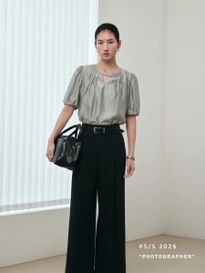 3COLOUR·S | Round Neck Bubble Sleeves Shirt