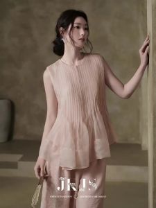 JK＆JS | Silk Pearl-Luster Accordion-Fold Sleeveless Chinese-Style Shirt