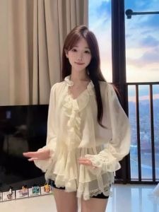 CHANGTONG | Court Style Ruffle Waisted Blouse