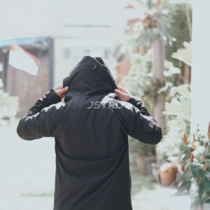 Jstro Jacket Anorak Pria Black Bahan Mayer Outdoor Jaket