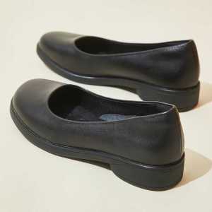 รองเท้าส้นแบนหัวมนสีดำ รองเท้าทำงาน รองเท้าสวมสบาย รองเท้าหนัง รองเท้าสวมสบายสำหรับผู้หญิง รองเท้าทำงานในโรงแรม รองเท้าทำงานแบบสวมสบาย