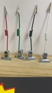 Kẹp lò xo hai đầu wobbler V09 sale quảng cáo chuyên dùng tại cửa hàng shop thời trang quần áo túi xách siêu thị thực phẩm dùng để kẹp giấy sale giảm giá giấy ghi giá sản phẩm CTKM