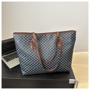 กระเป๋าถือทรงสี่เหลี่ยมผืนผ้า PU สำหรับนักเรียนวิทยาลัย ความจุขนาดใหญ่ กระเป๋าสะพายไหล่แบบหนังสือ กระเป๋าถือแบบลำลอง