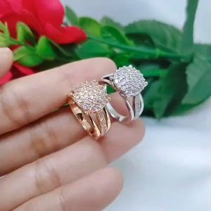 Cincin Perhiasan Aksesoris Titanium Tembaga Dewasa Perhiasan Lapis Emas 18 24 Karat C82