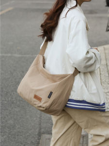 กระเป๋าสะพายข้างผู้หญิงความจุขนาดใหญ่ กระเป๋าสะพายไหล่เดี่ยว กระเป๋าใส่หนังสือสำหรับเด็กนักเรียน กระเป๋าสะพายข้างแบบลำลอง กระเป๋าถือแบบลำลอง