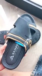 Sandal Pria Dewasa Model Terbaru Casual Import Kulit Keren Sandal Pria Casual Keren Sandal Kulit Pria Dewasa Import Bermerek Sandal Casual Pria Kulit Keren Kekinian H19