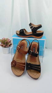 ส่งเร็ว 8 AM รองเท้าสุขภาพ รองเท้าส้นเตา รีด พร้อมสายรัด สวม สบาย น้ำหนัก 1a6197