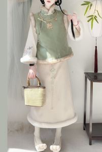 Original Hanfu Womens Small Fu Bag Winter Thickened Fleece Lined Side Buttoned Jacket Chinese Elements Vest Han Clothing